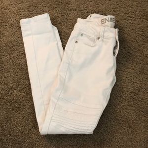 WHITE MOTO JEANS